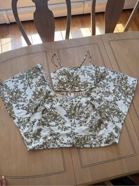 Women's Olive Floral Linen Crop Top and Wide-Leg Pant Set